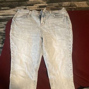 Old Navy Boyfriend blue jeans